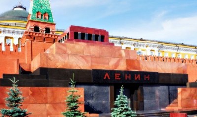 Мавзолей Ленина в Москве фото
