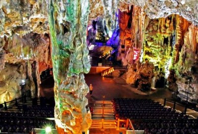 Пещера Святого Михаила в Гибралтаре